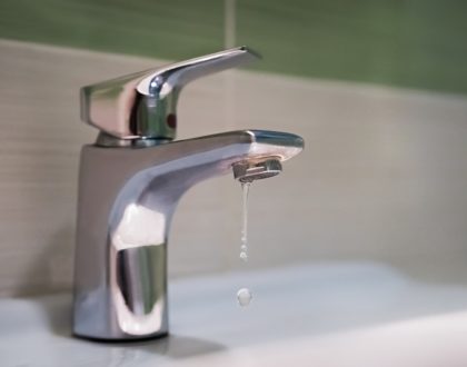 How to Fix a Dripping Faucet in 8 Steps